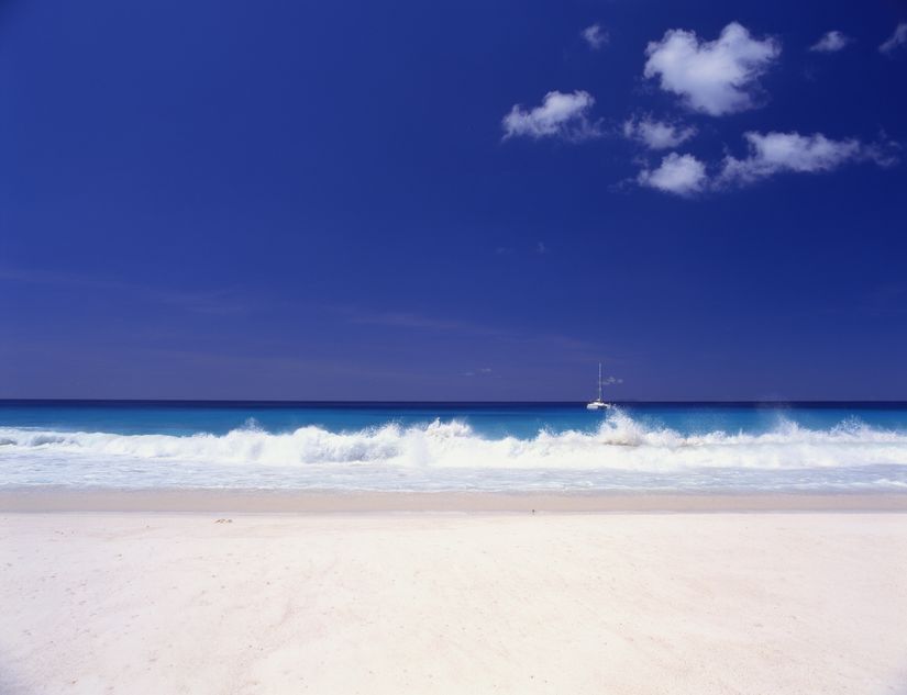 Anse-Petite-Secluded-Beach-Seychelles-Mural-Wallpaper