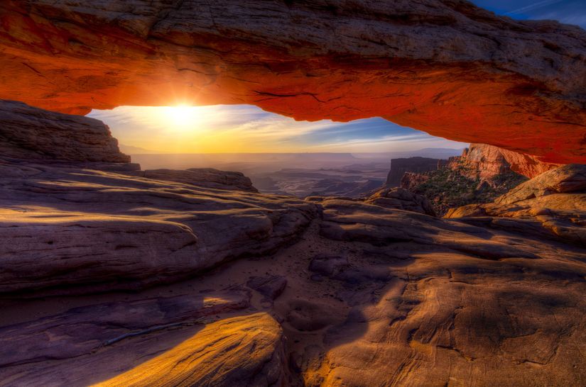 Iconic-Arching-Rock-Formation-At-Dawn-Near-Moab-Utah-Wall-Mural