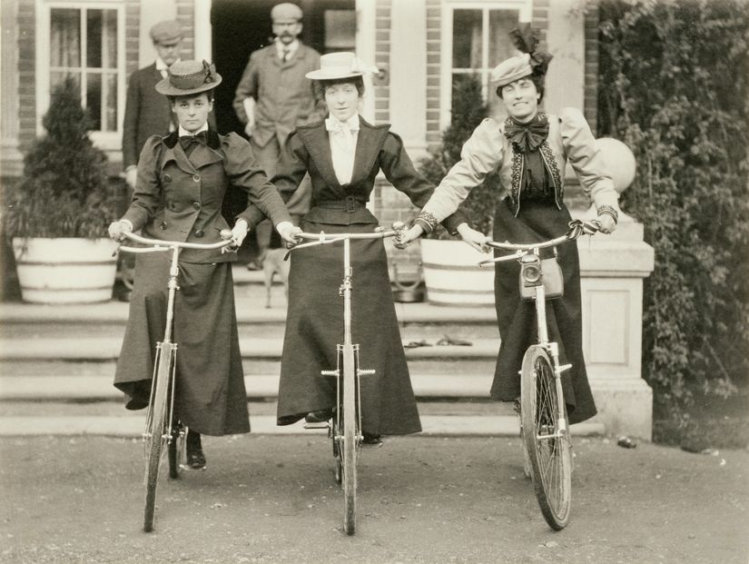 Three women on bicycles early 1900s Murals Your Way