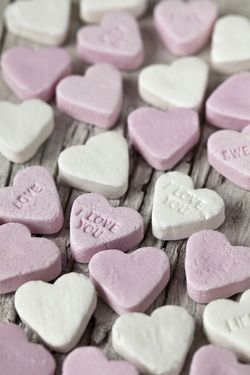 Sweethearts-Candy-Portrait-Wallpaper-Mural