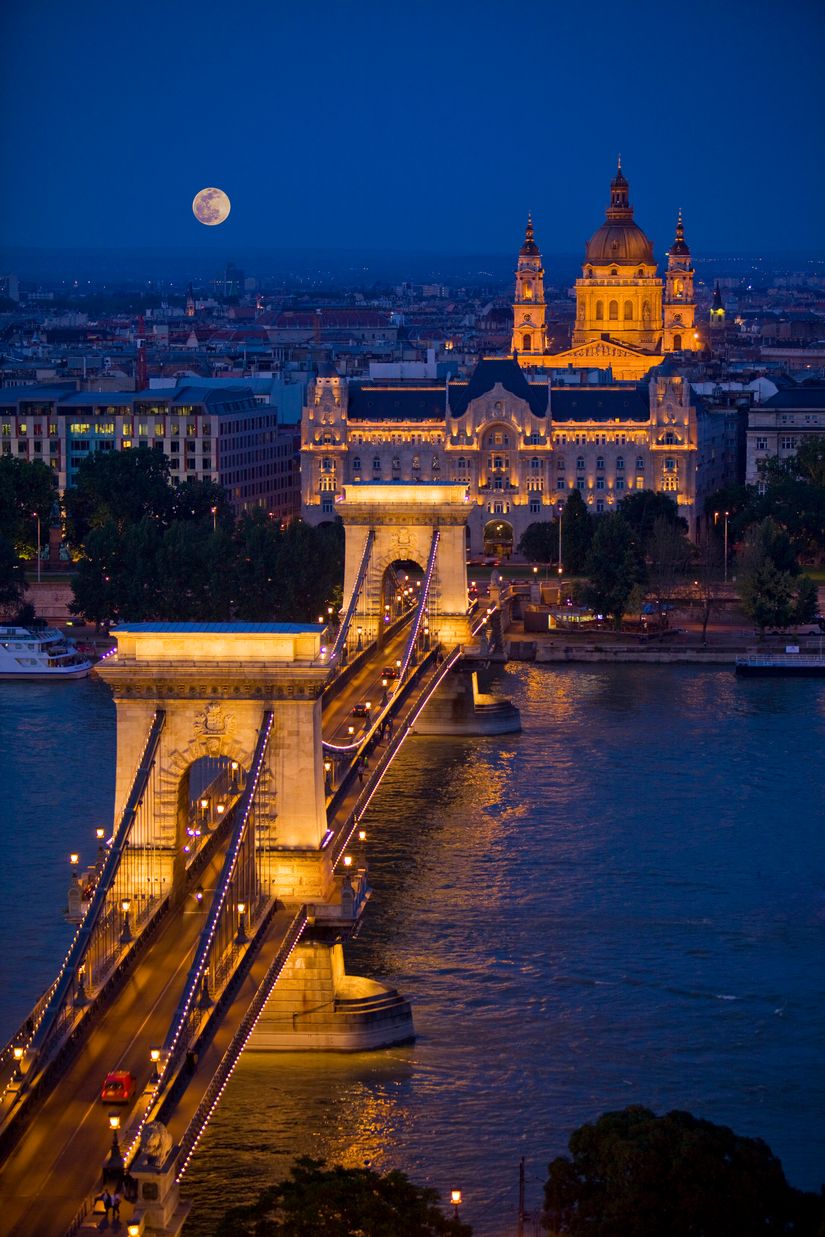 Chain Bridge Over The Danube River, Budapest Mural - Jim Zuckerman - Murals  Your Way
