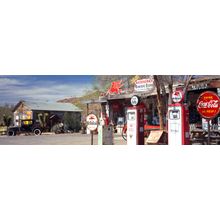 Vintage Gas Station On Route 66 Wall Mural