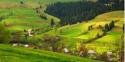 Rural-Landscape-In-The-Carpathians