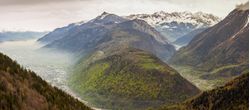 panorama-of-the-European-Rhone-valley-region-in-Southern-France