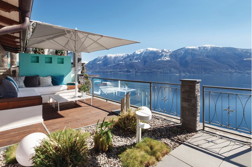 Terrace-Lounge-With-A-Lake-View-Wallpaper-Mural