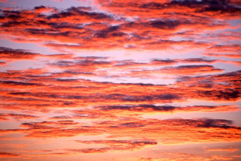 Sky-Of-Color-At-Sunset-Mural-Wallpaper