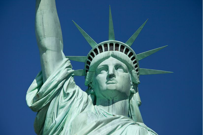 Lady-Liberty-Closeup-Wall-Mural
