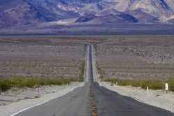 State-Route-190-Death-Valley-Mural-Wallpaper