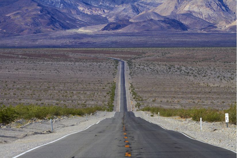 State-Route-190-Death-Valley-Mural-Wallpaper