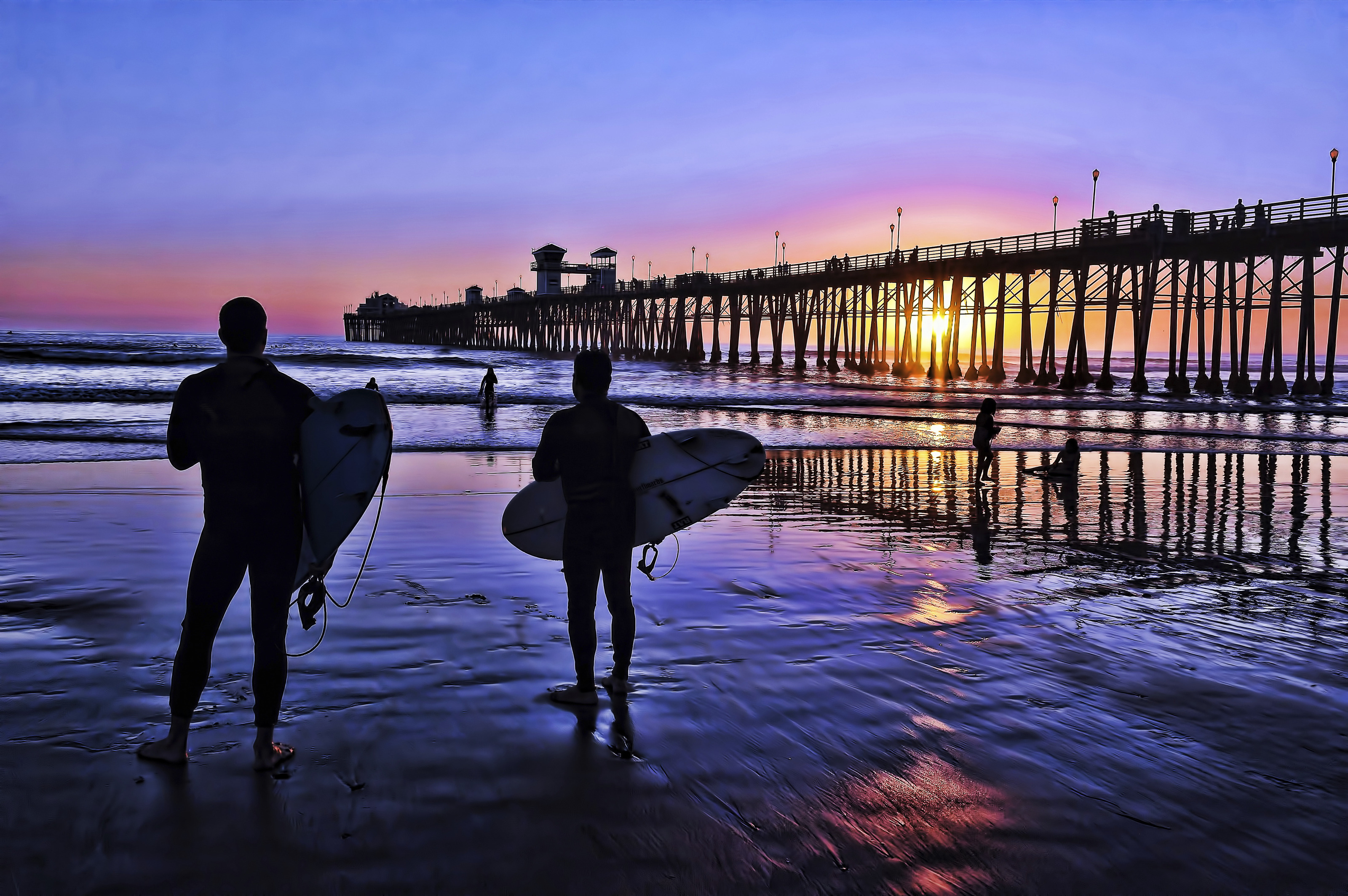 Oceanside Pier - Blue Sunset Mural - Alan Crosthwaite - Murals Your Way