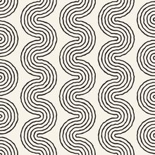 Wavy Stripe Pattern Wallpaper