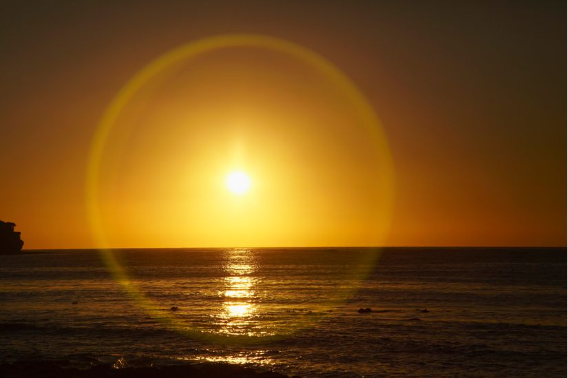 Lens-Flare-At-Sunrise-Wall-Mural