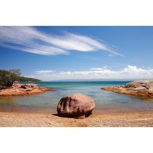 Honeymoon Bay, Tasmania, Australia Wall Mural