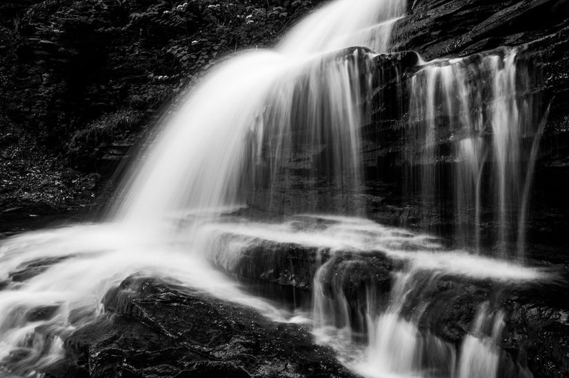 Onondaga-Falls-Mural-Wallpaper