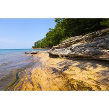 Rock National Lake Shore In The Upper Peninsula Of Michigan Wall Mural