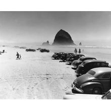 Cannon Beach And Haystack Rock, OR Wall Mural