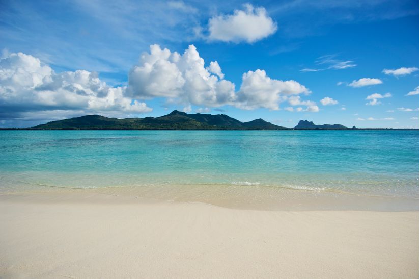 Tubuai-French-Polynesia-2-Mural-Wallpaper