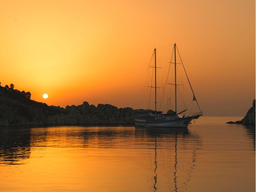 Turkey-Gulet-At-Dawn-Wallpaper-Mural