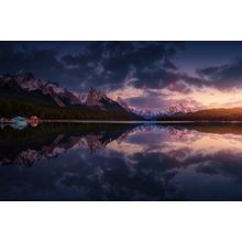 Maligne Mountains Wall Mural