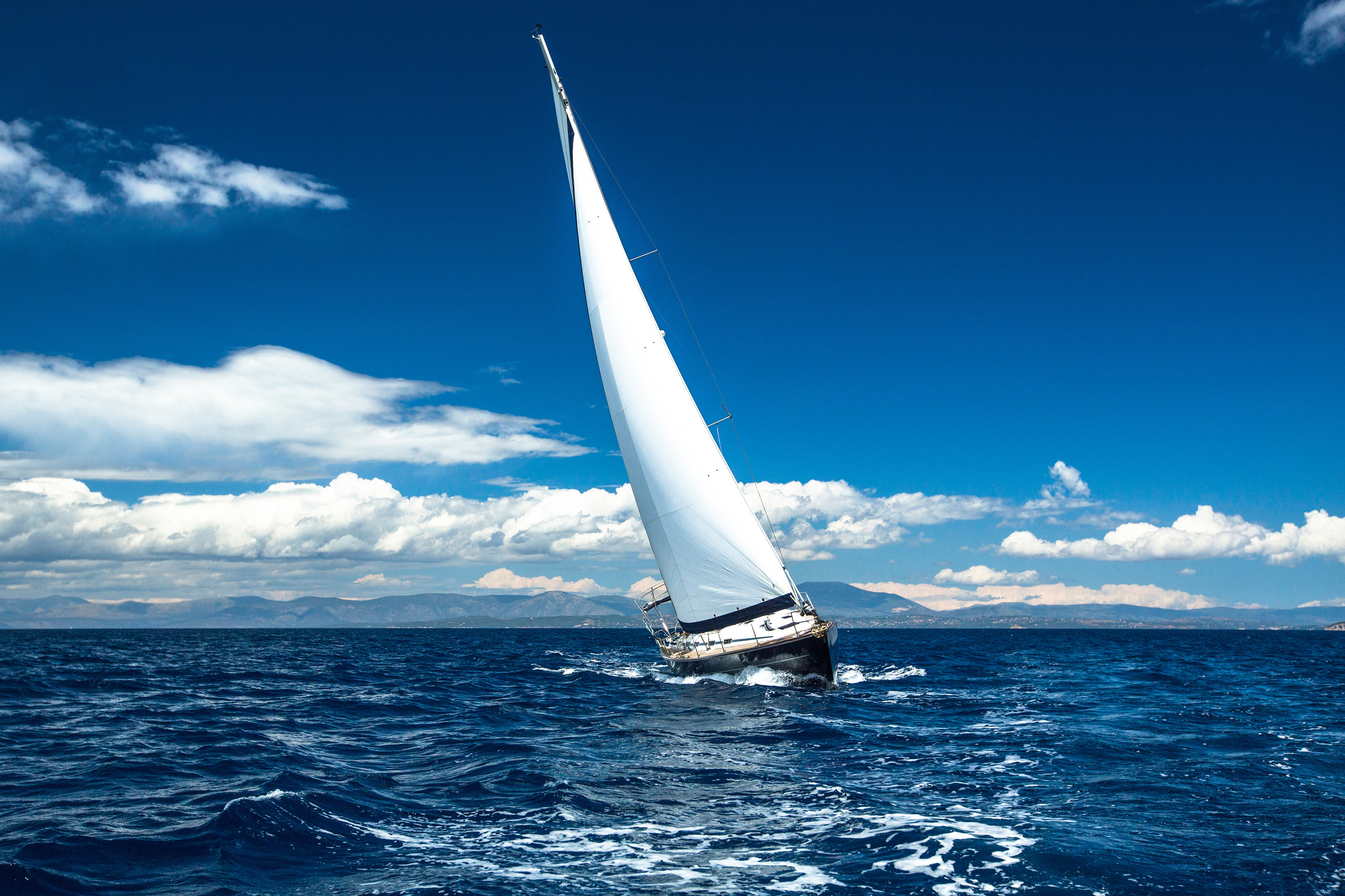 paper sailboat for racing