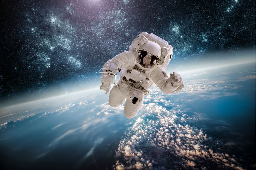 Outta-This-World-Astronaut-Wall-Mural
