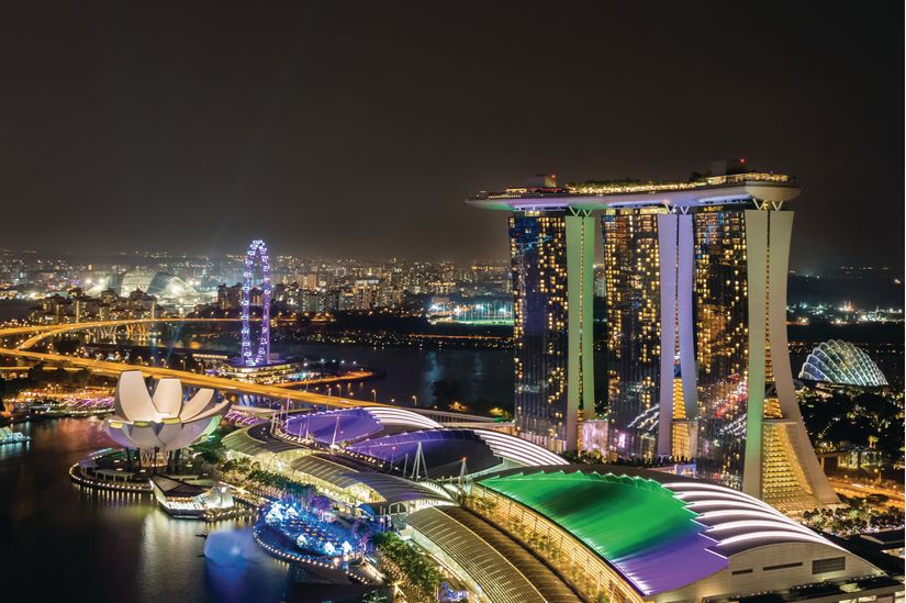Singapore-Skyline-at-Night-Wallpaper-Mural