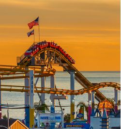Santa-Monica-Pier-Sunset.-Close-Up