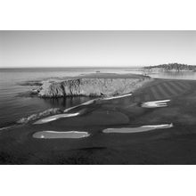 Pebble Beach Golf 8th Hole Black And White Mural Wallpaper