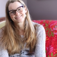 Sue Schlabach Headshot