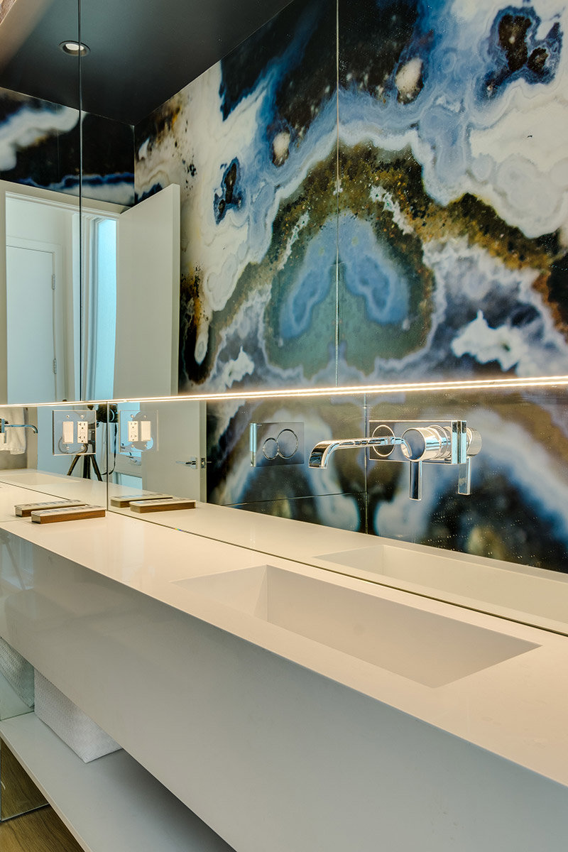 Macro Photo Of The Texture Of Agate Wallpaper Mural in bathroom