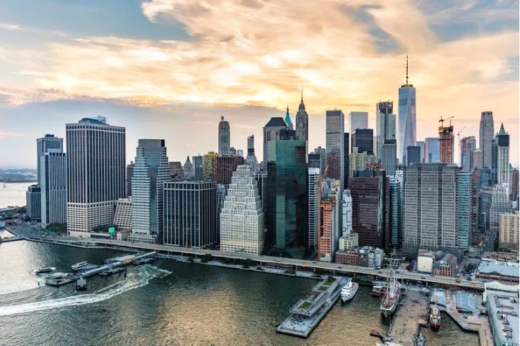 Lower Manhattan skyline at dusk